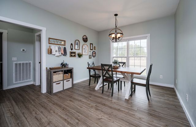 194 SunnyView Ln, Cookeville, TN 38501