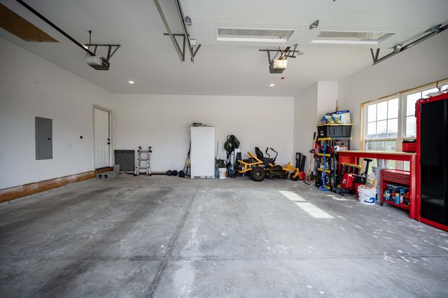 194 SunnyView Ln, Cookeville, TN 38501