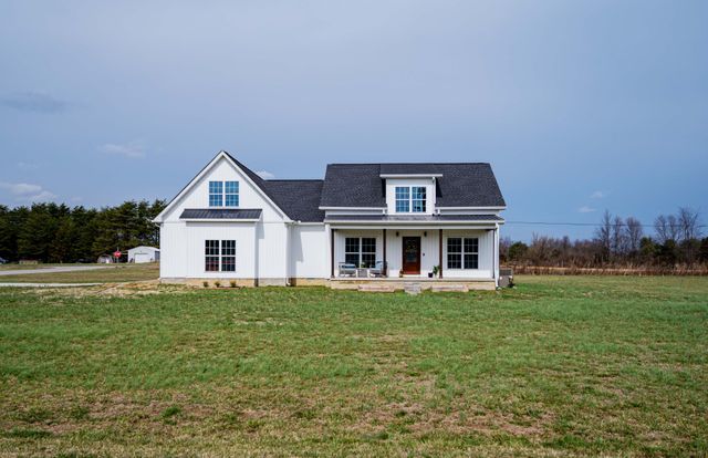 194 SunnyView Ln, Cookeville, TN 38501