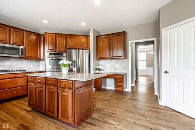 3911 Feehan Drive, Carmel, IN 46074