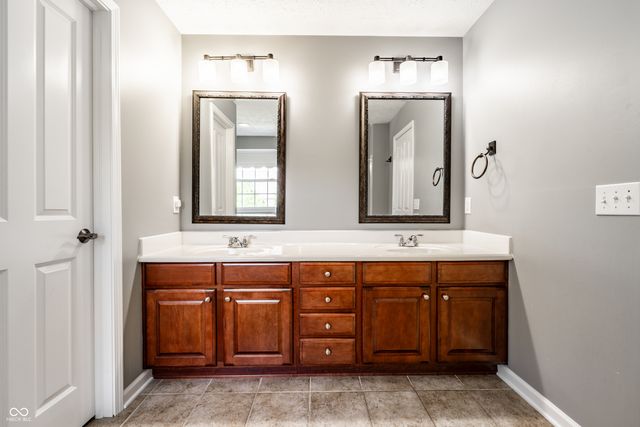 3911 Feehan Drive, Carmel, IN 46074