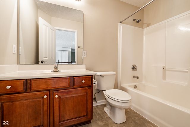3911 Feehan Drive, Carmel, IN 46074