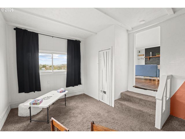 715 Sw 27TH St, Pendleton, OR 97801