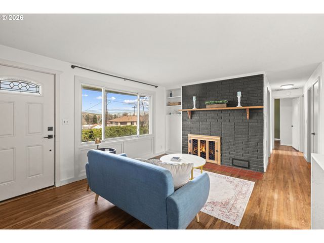 715 Sw 27TH St, Pendleton, OR 97801