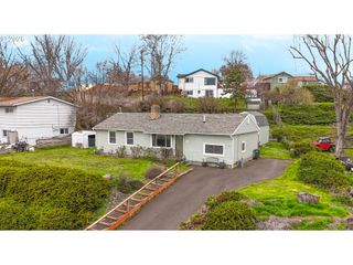 715 Sw 27TH St, Pendleton, OR 97801