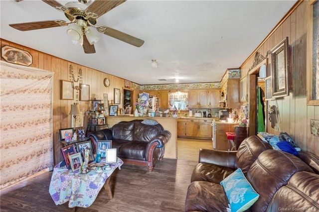 915 Mckinley Street, Jennings, LA 70546