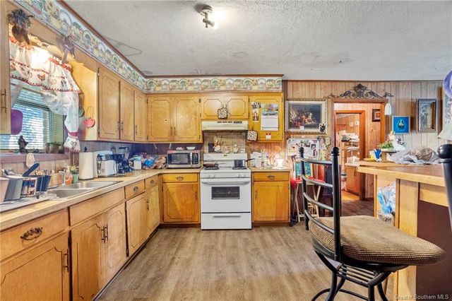 915 Mckinley Street, Jennings, LA 70546