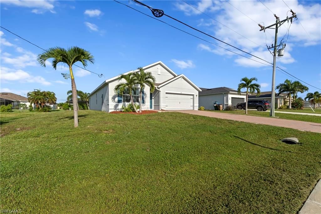 332 SW 29th AVE, CAPE CORAL, FL 33991 — photo 3