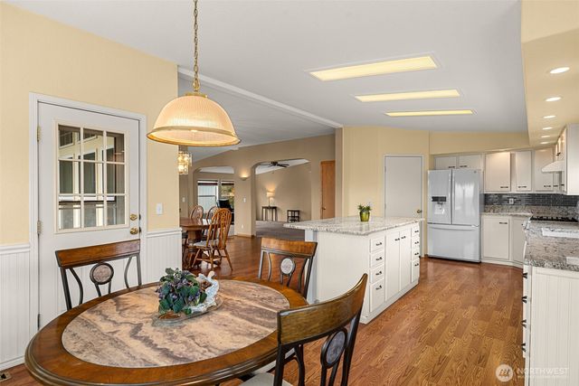 420 Sunnyslope Heights Road, Wenatchee, WA 98801