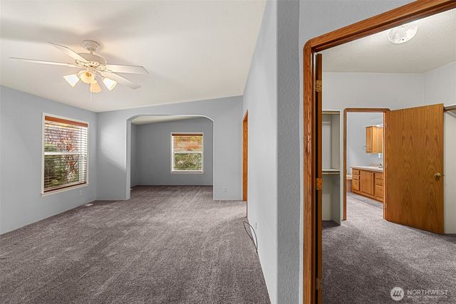 420 Sunnyslope Heights Road, Wenatchee, WA 98801