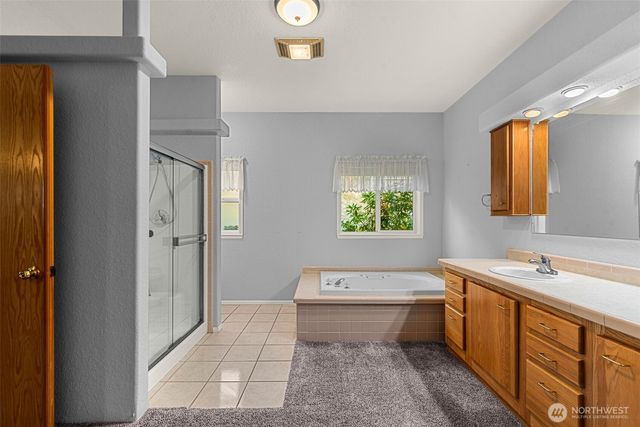 420 Sunnyslope Heights Road, Wenatchee, WA 98801