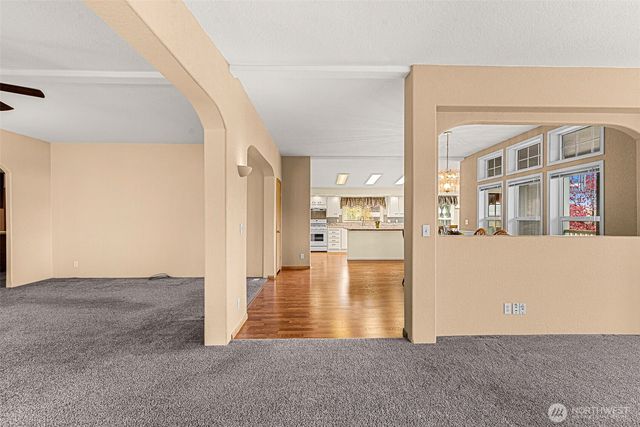 420 Sunnyslope Heights Road, Wenatchee, WA 98801