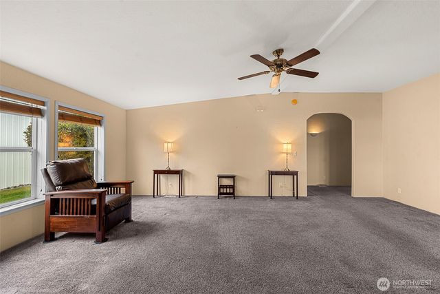 420 Sunnyslope Heights Road, Wenatchee, WA 98801