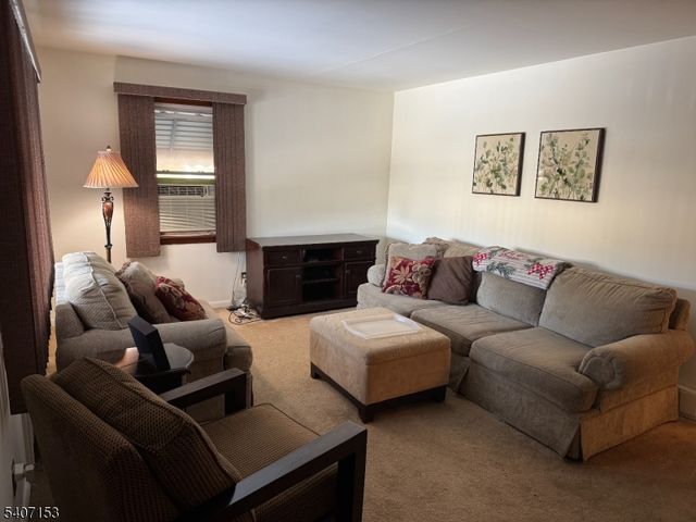 1632 Essex Ave, Linden City, NJ 07036