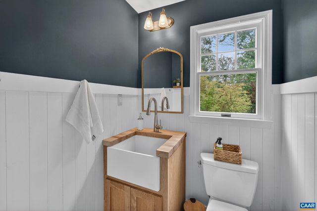 1206 SOUTH KESWICK DR, Troy, VA 22974
