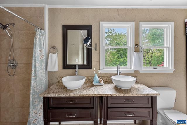 1206 SOUTH KESWICK DR, Troy, VA 22974
