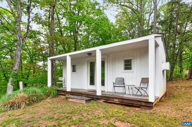 1206 SOUTH KESWICK DR, Troy, VA 22974
