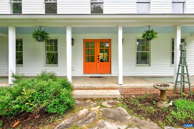 1206 SOUTH KESWICK DR, Troy, VA 22974