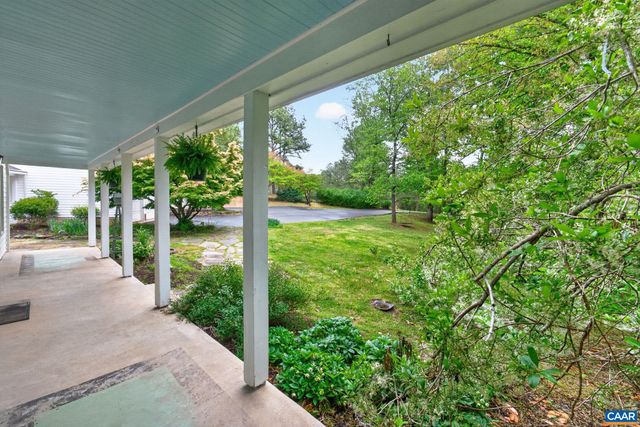 1206 SOUTH KESWICK DR, Troy, VA 22974