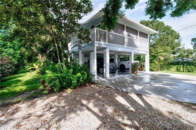 184 S Willow Street, Fellsmere, FL 32948