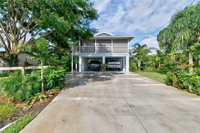 184 S Willow Street, Fellsmere, FL 32948