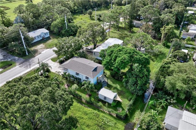 184 S Willow Street, Fellsmere, FL 32948