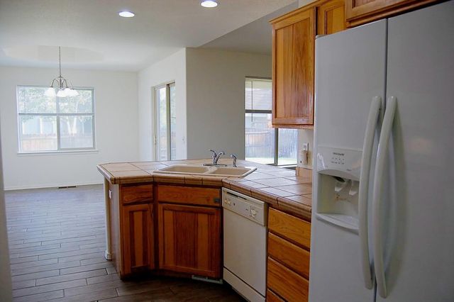 799 NE Quince Avenue, Redmond, OR 97756