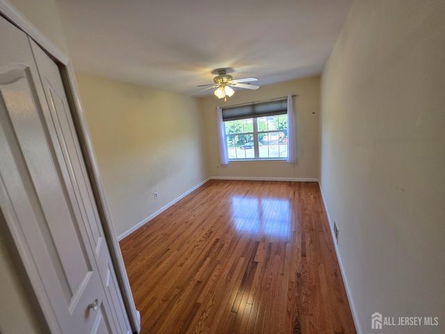 1301 Dahlia Circle, South Brunswick, NJ 08810