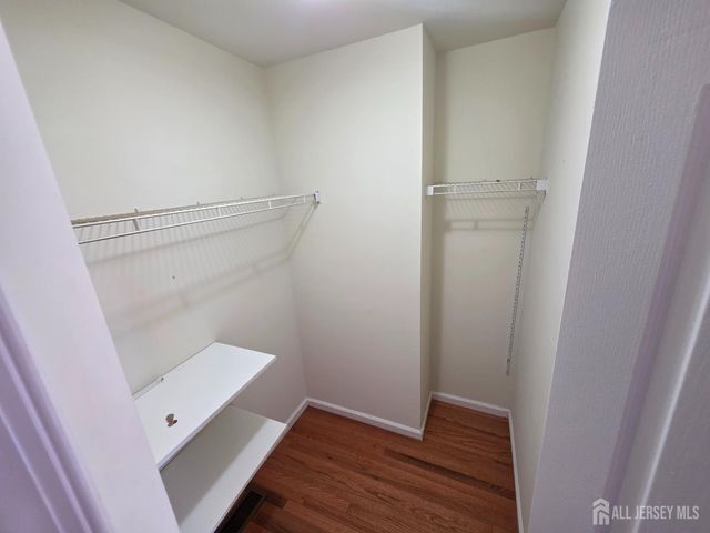 1301 Dahlia Circle, South Brunswick, NJ 08810