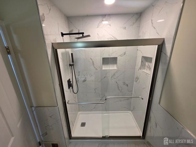 1301 Dahlia Circle, South Brunswick, NJ 08810