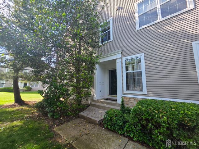 1301 Dahlia Circle, South Brunswick, NJ 08810