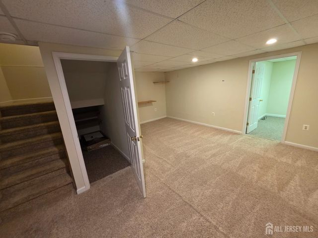 1301 Dahlia Circle, South Brunswick, NJ 08810