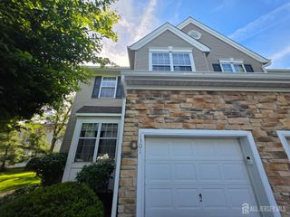 1301 Dahlia Circle, South Brunswick, NJ 08810