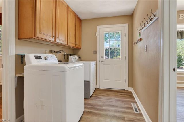 5437 Hargrove BLVD, Virginia Beach, VA 23464