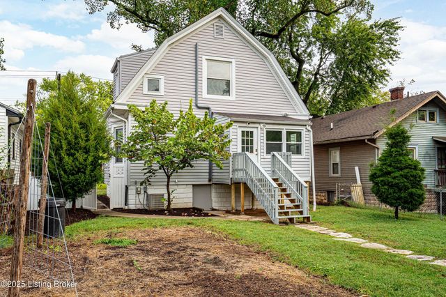 1012 Bluegrass Ave, Louisville, KY 40215