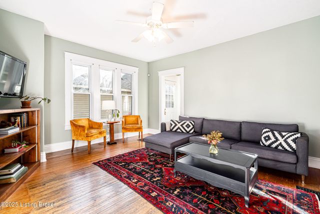 1012 Bluegrass Ave, Louisville, KY 40215