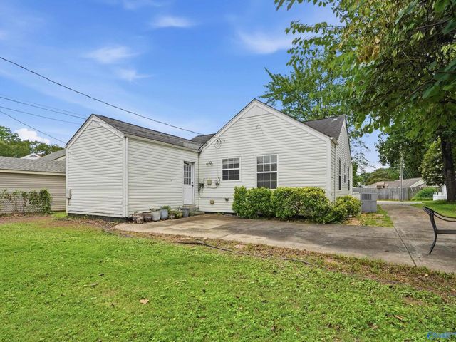 2707 Hastings Road SW, Huntsville, AL 35801