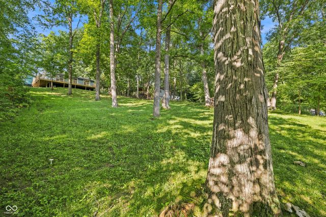 6224 Grouse Drive, Nineveh, IN 46164