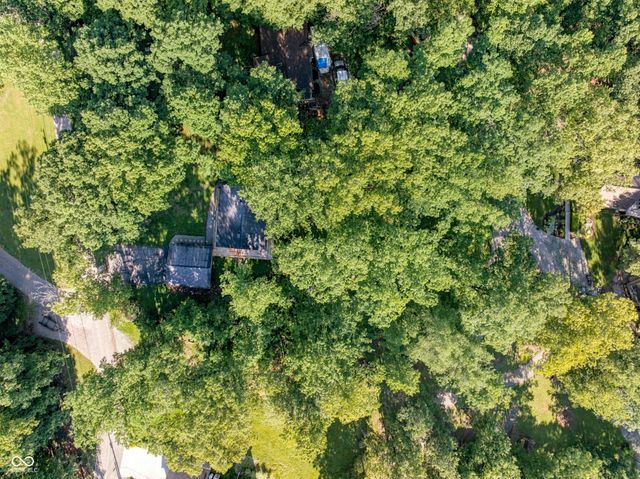 6224 Grouse Drive, Nineveh, IN 46164