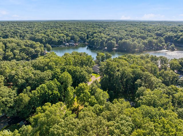 6224 Grouse Drive, Nineveh, IN 46164