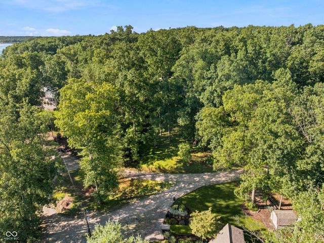 6224 Grouse Drive, Nineveh, IN 46164