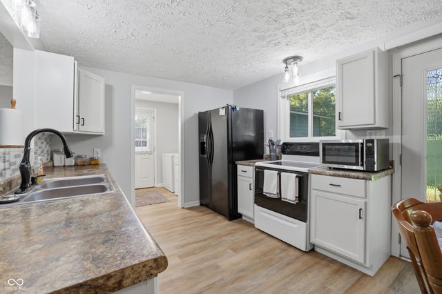 6224 Grouse Drive, Nineveh, IN 46164