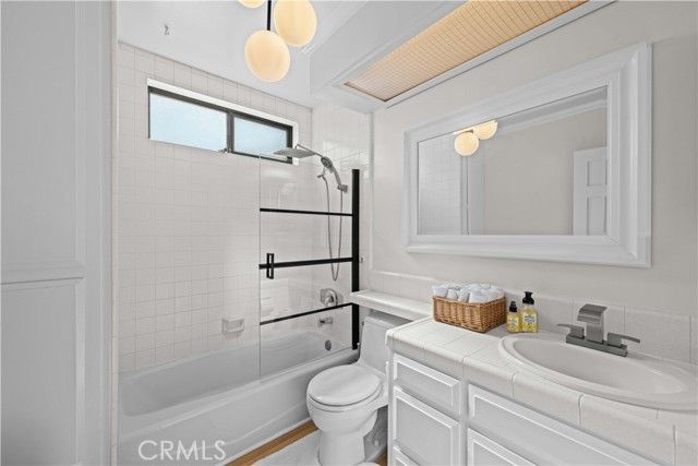 86 Via Di Roma Walk, Long Beach, CA 90803