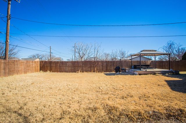 2808 Amherst Street, Lubbock, TX 79415
