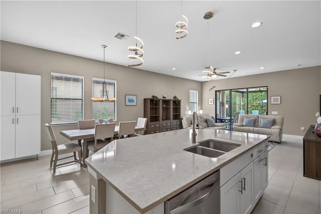 1310 Manado DR, Naples, FL 34113