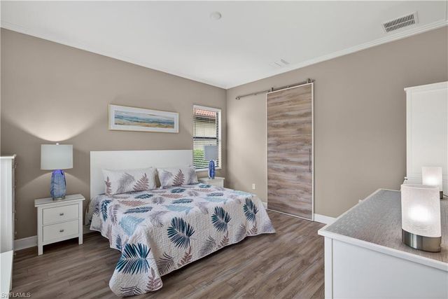 1310 Manado DR, Naples, FL 34113