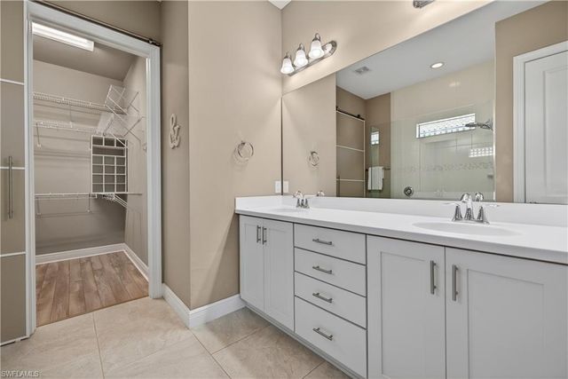 1310 Manado DR, Naples, FL 34113