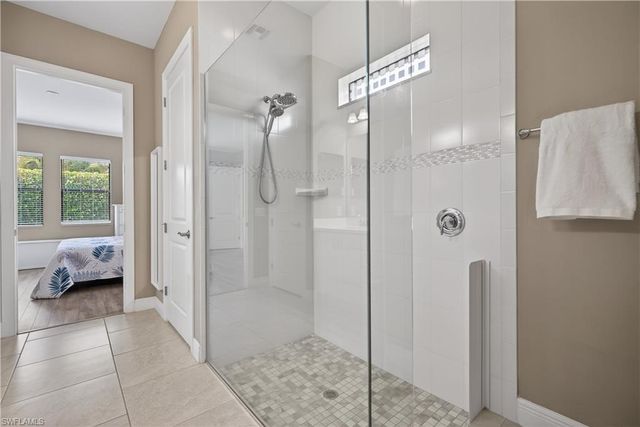 1310 Manado DR, Naples, FL 34113