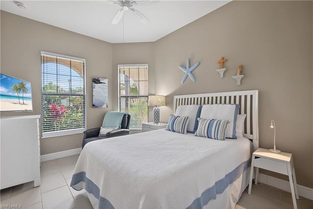 1310 Manado DR, Naples, FL 34113