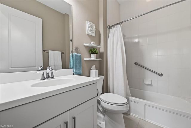 1310 Manado DR, Naples, FL 34113